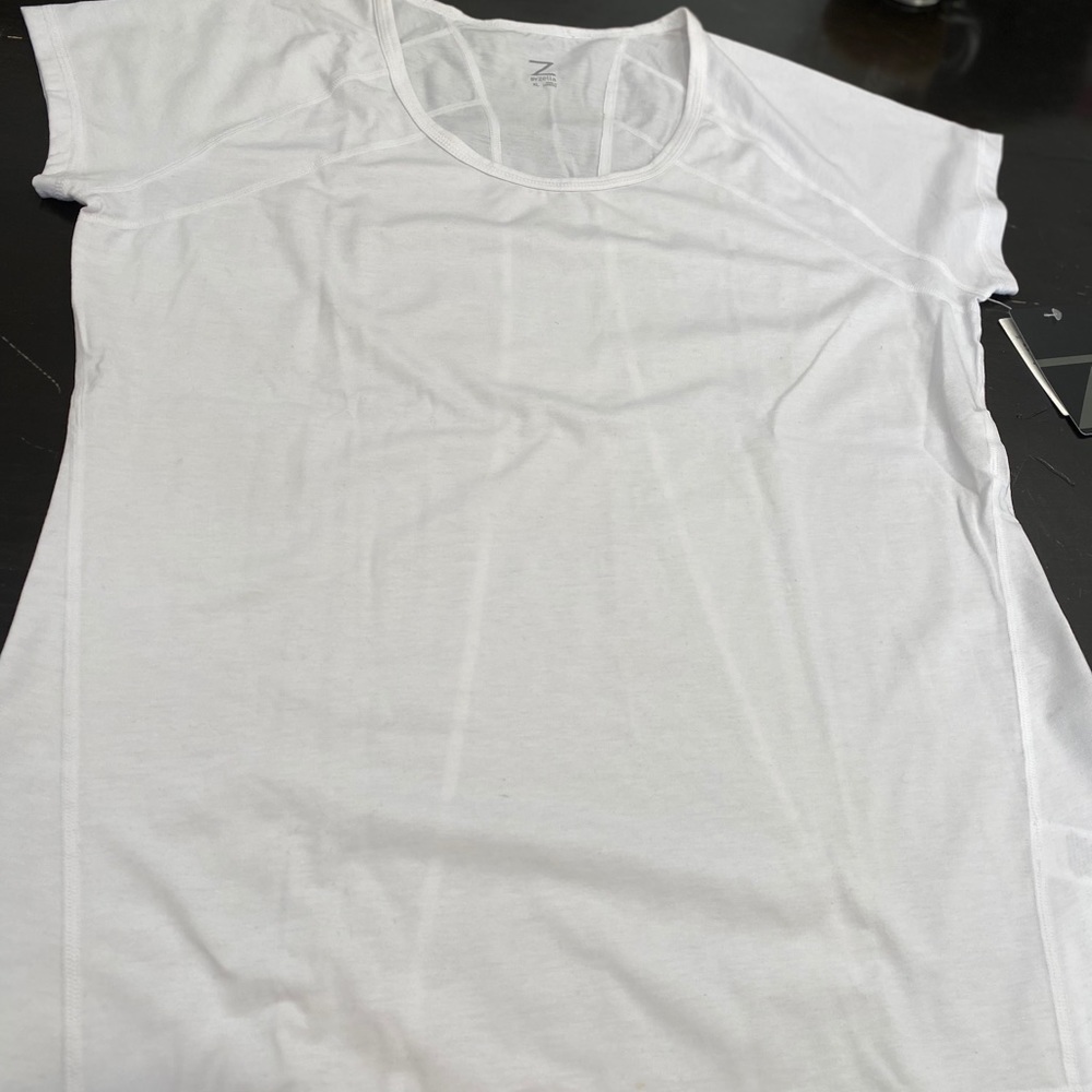 White T-shirt